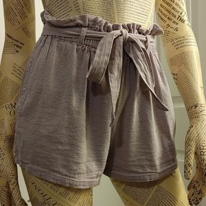 Hollister high-waist paper bag shorts, size XS